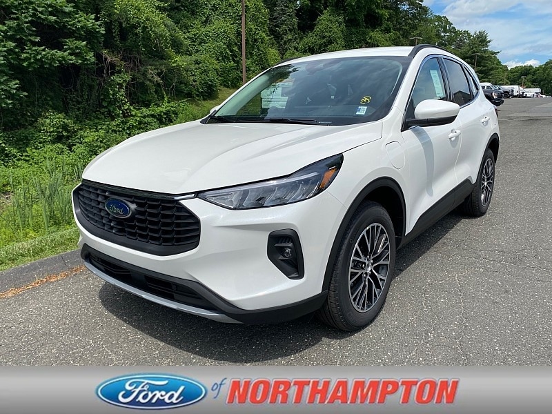 2025 Ford Escape Compact SUV 