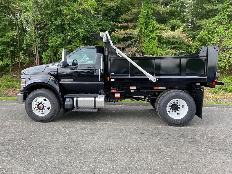 2025 Ford F-650 SuperCab photo 4