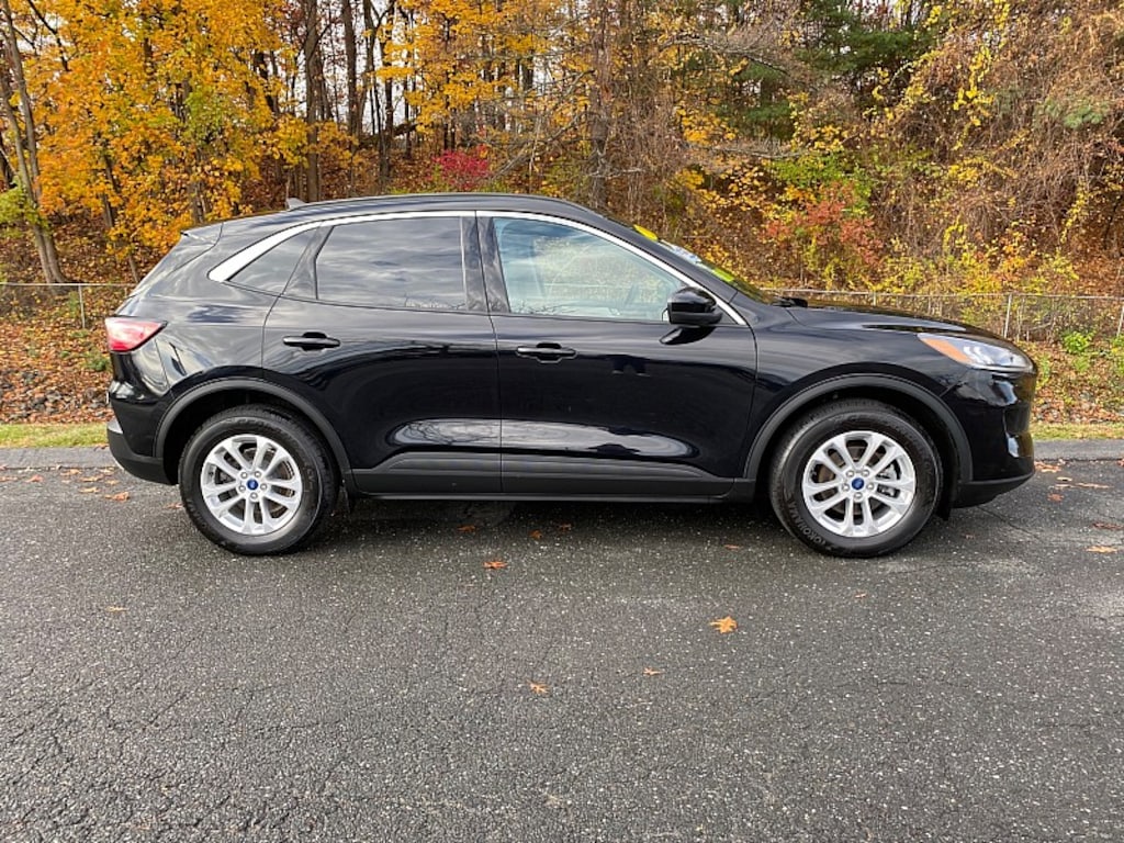 Used 2020 Ford Escape SE Compact SUV