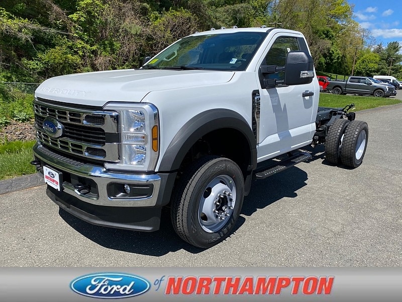 2026 Ford F-550 XL 4x4 Regular Cab 145-In DRW's photo