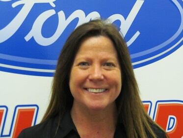Staff member Denise Dupelle from ID_7c228d