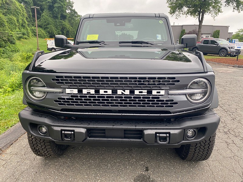2025 Ford Bronco Badlands photo 3