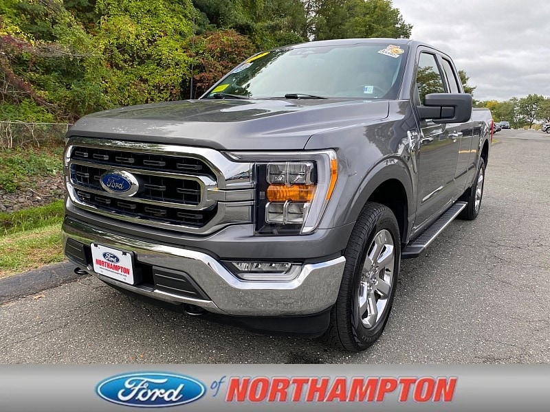 2022 Ford F-150 XLT's photo