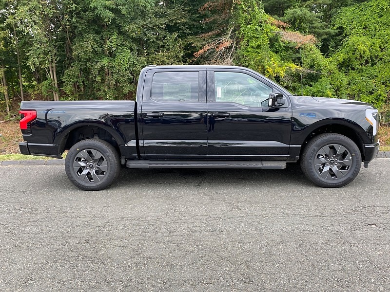 2025 Ford F-150 Lightning Lariat - Photo 5