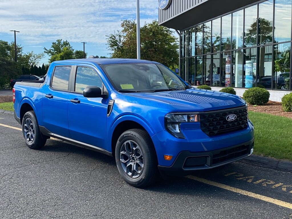 New 2026 Ford Maverick XLT Compact Truck