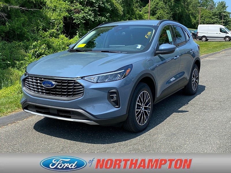 2025 Ford Escape Compact SUV 