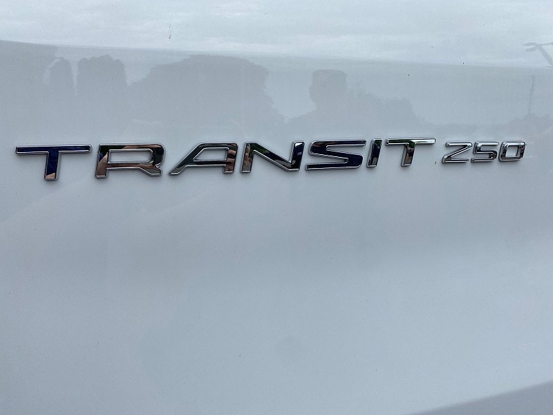 2025 Ford Transit Van Base - Photo 11