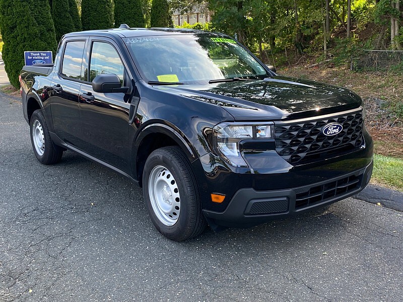 2025 Ford Maverick XL photo 3