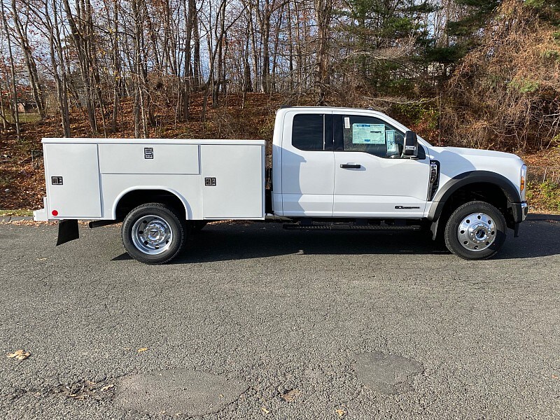 2026 Ford F-450 XLT photo 4