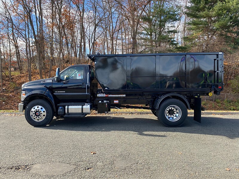 2026 Ford F-650 SuperCab photo 3