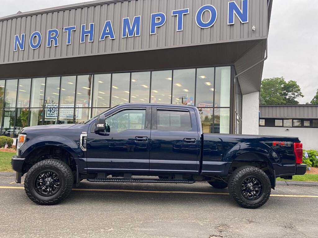 Used 2022 Ford Super Duty F-350 4WD LARIAT Full Size Truck