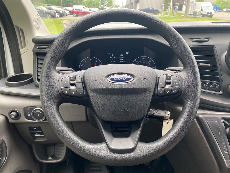 2025 Ford Transit Van Base - Photo 17