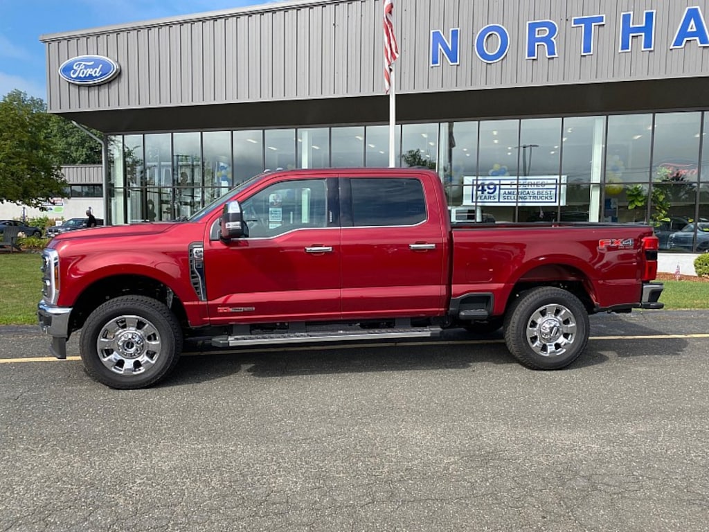 New 2026 Ford Super Duty LARIAT Full Size Truck