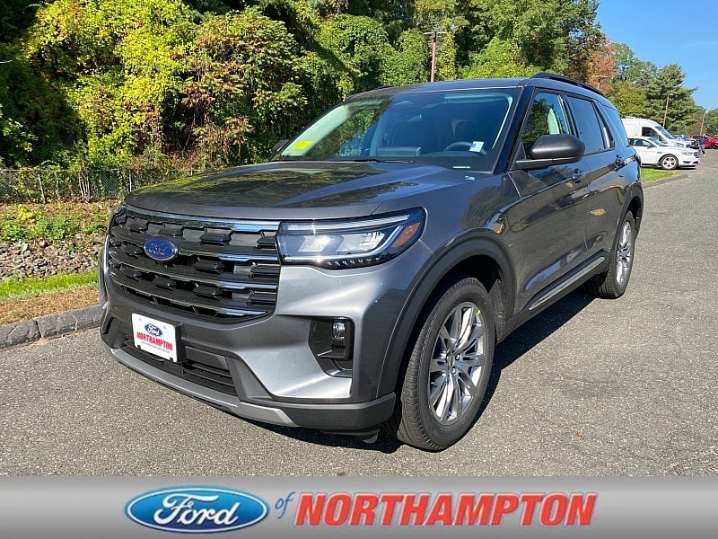 2025 Ford Explorer Active's photo