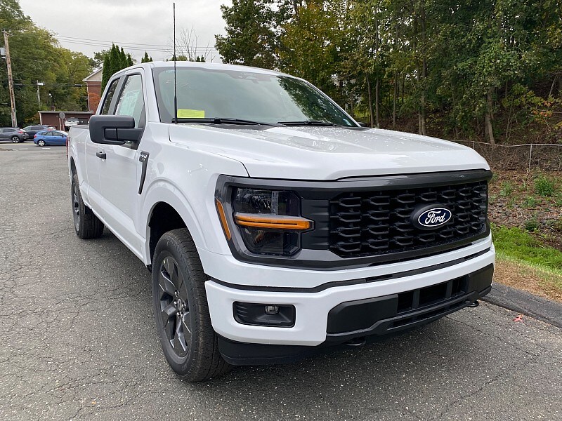 2025 Ford F-150 STX photo 3