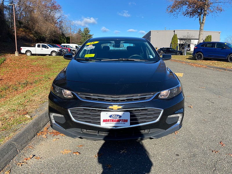 Used 2018 Chevrolet Malibu 1LT with VIN 1G1ZD5ST0JF112515 for sale in Northampton, MA
