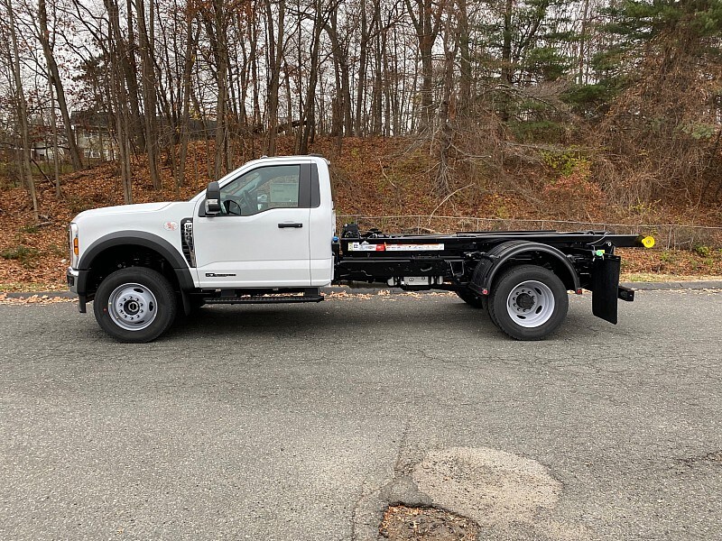 2026 Ford F-600 photo 4