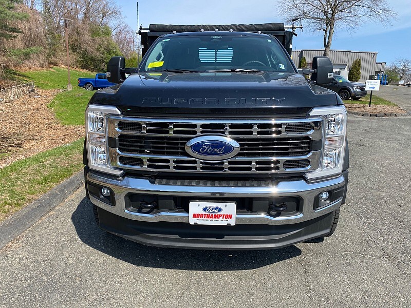 2024 Ford F-550 XL photo 2