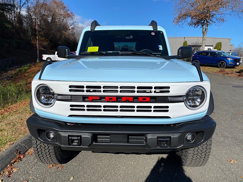 2025 Ford Bronco Heritage First Edition photo 2