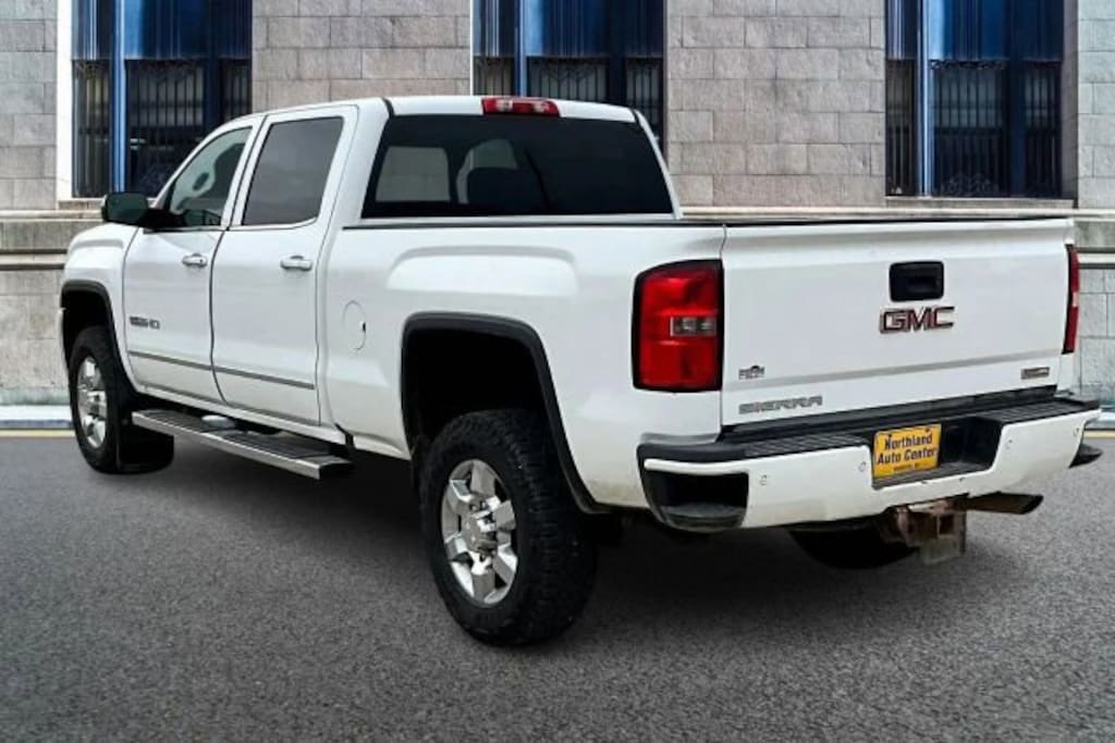 Used 2016 GMC Sierra 2500HD SLT 4WD Crew Cab 153.7 SLT