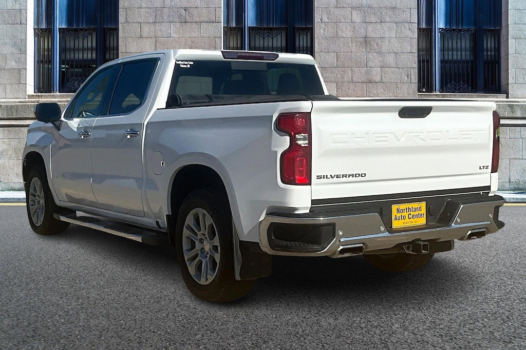 Used 2023 Chevrolet Silverado 1500 LTZ 4WD Crew Cab 147 LTZ