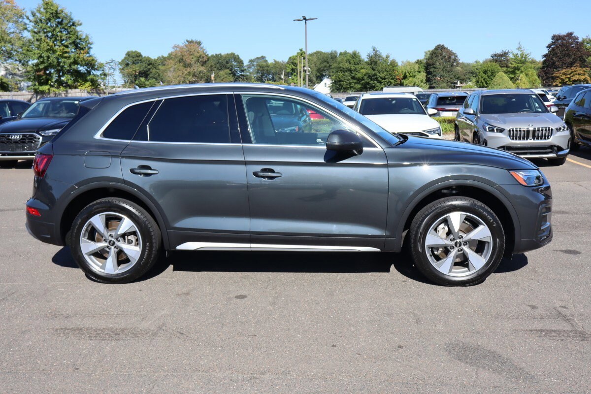 2022 Audi Q5 Premium Plus photo 4