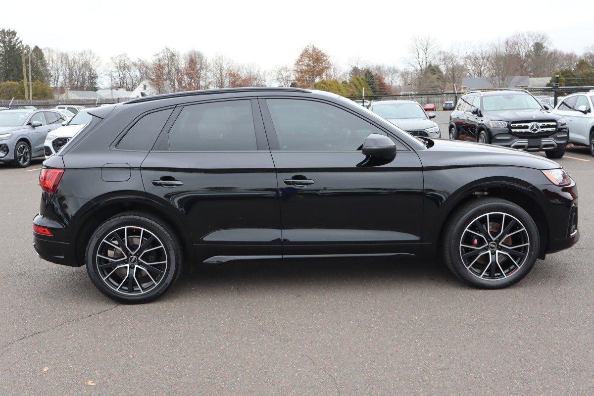 2022 Audi SQ5 Premium Plus photo 4