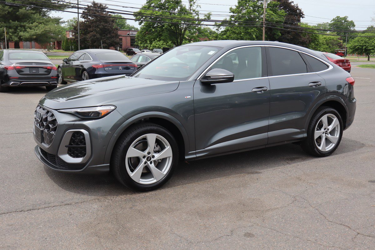 2025 Audi Q5 Sportback Prestige quattro's photo