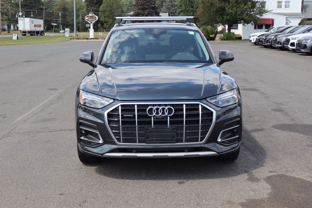 2023 Audi Q5 Premium Plus photo 2