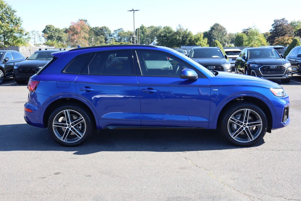 Used 2022 Audi Q5 e S line Premium Plus 55 TFSI e quattro Black Optic SUV