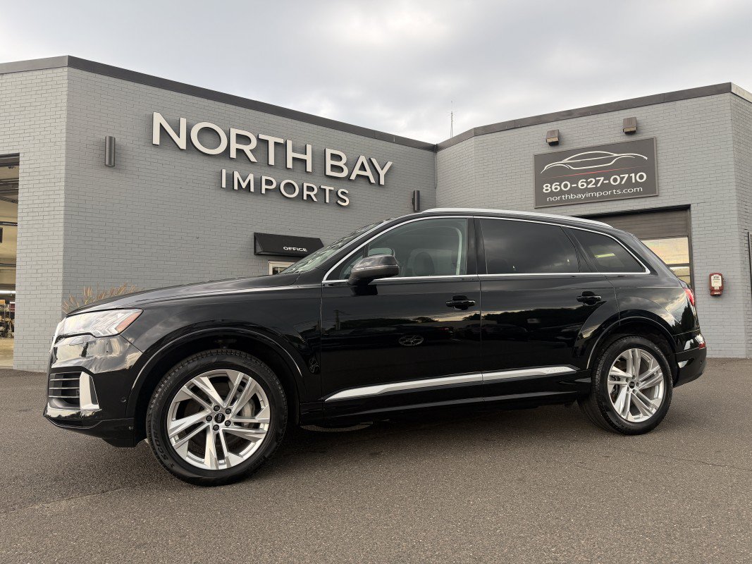 2023 Audi Q7 Premium Plus