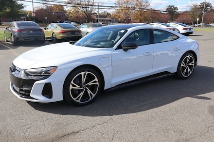 2022 Audi e-tron GT Prestige quattro Performance Sedan