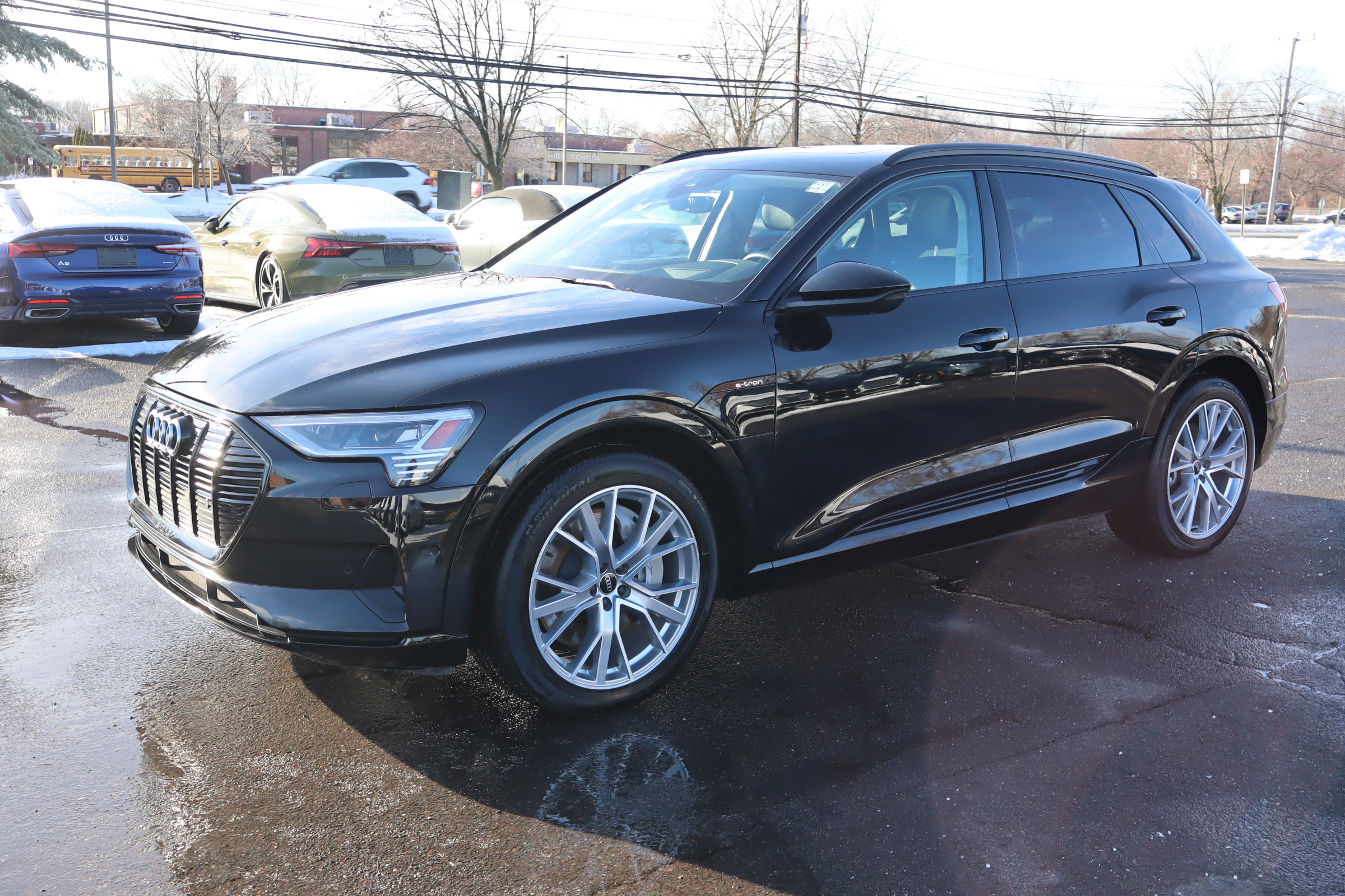 2021 Audi e-tron Prestige's photo