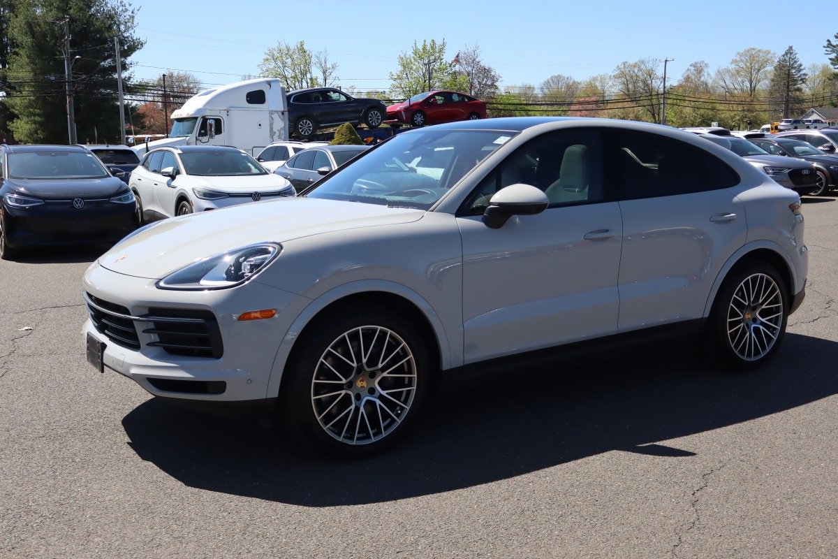 2023 Porsche Cayenne Coup Platinum Edition