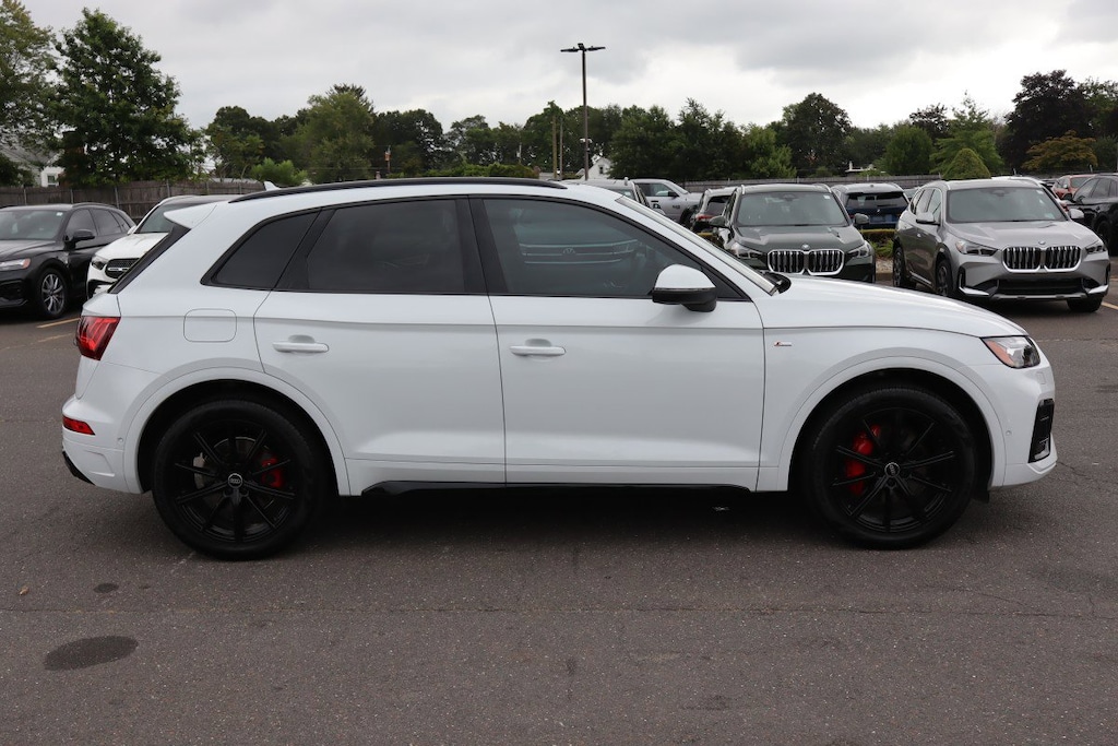 Used 2025 Audi Q5 e S line Prestige 55 TFSI e quattro Black Optic Spor SUV