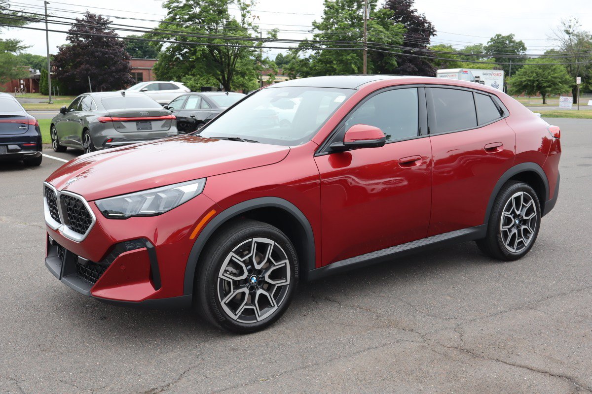 2026 BMW X2 xDrive28i's photo