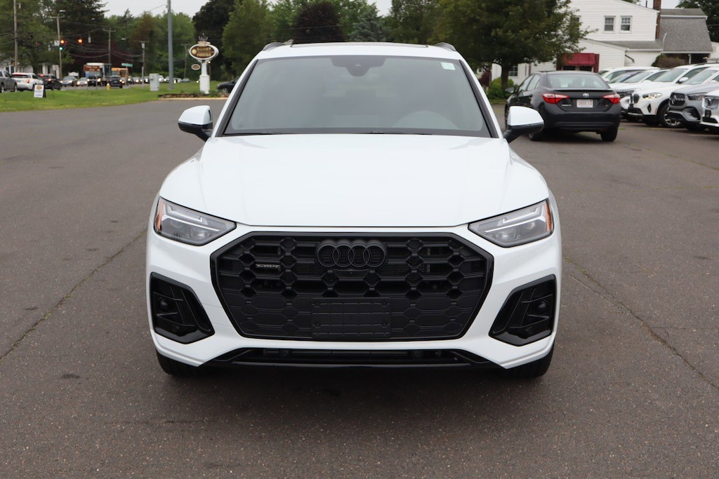 Used 2024 Audi Q5 e S line Premium Plus 55 TFSI e quattro Black Optic SUV