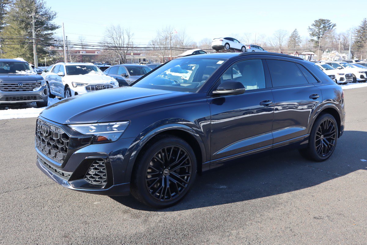 2024 Audi SQ8 Prestige