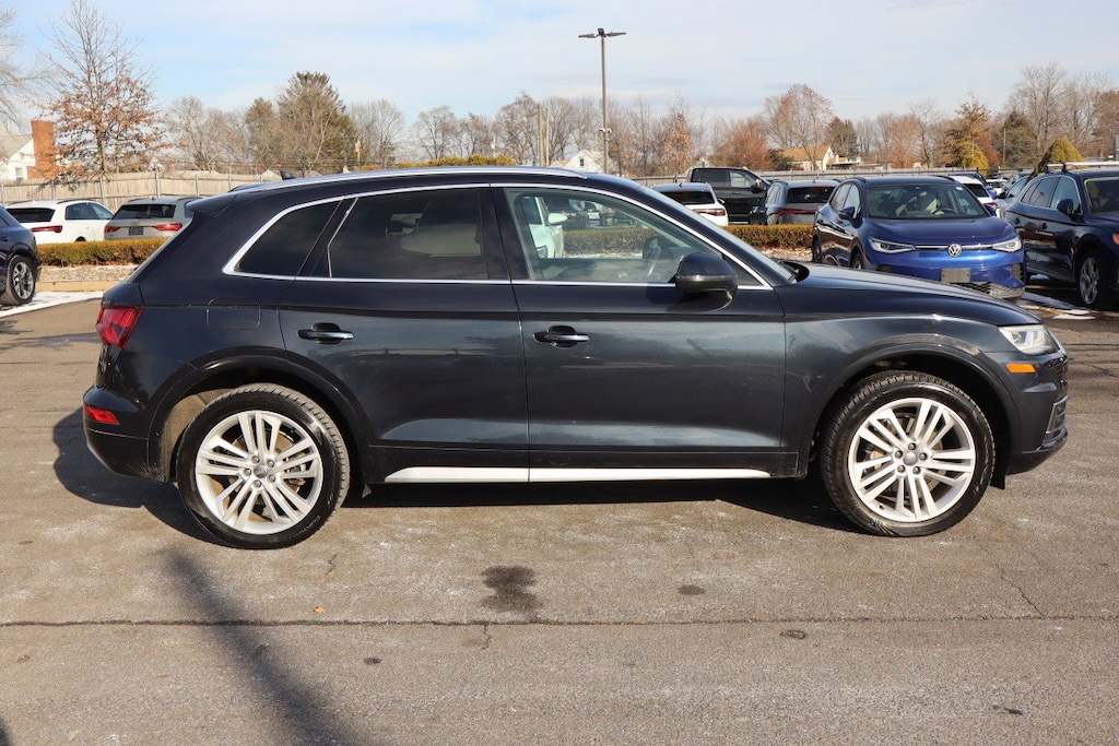 Used 2019 Audi Q5 Premium Plus 45 TFSI quattro SUV