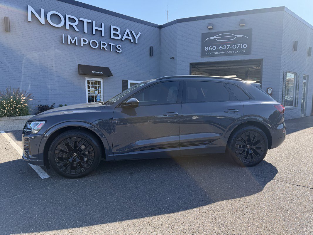 2024 Audi Q8 e-tron