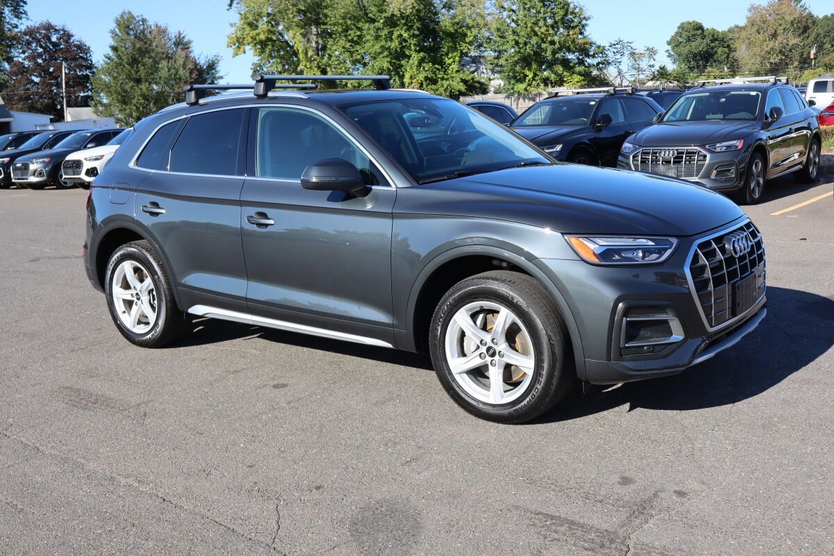2023 Audi Q5 Premium photo 2