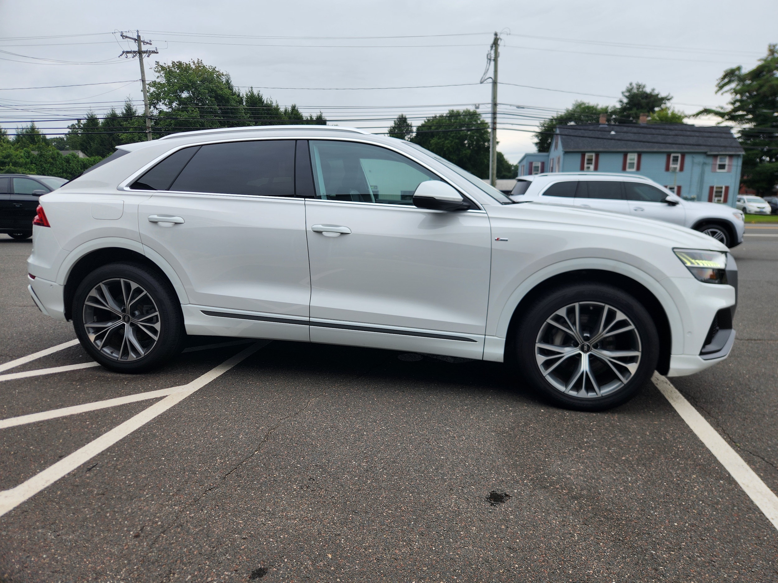 2023 Audi Q8 Premium Plus - Photo 11