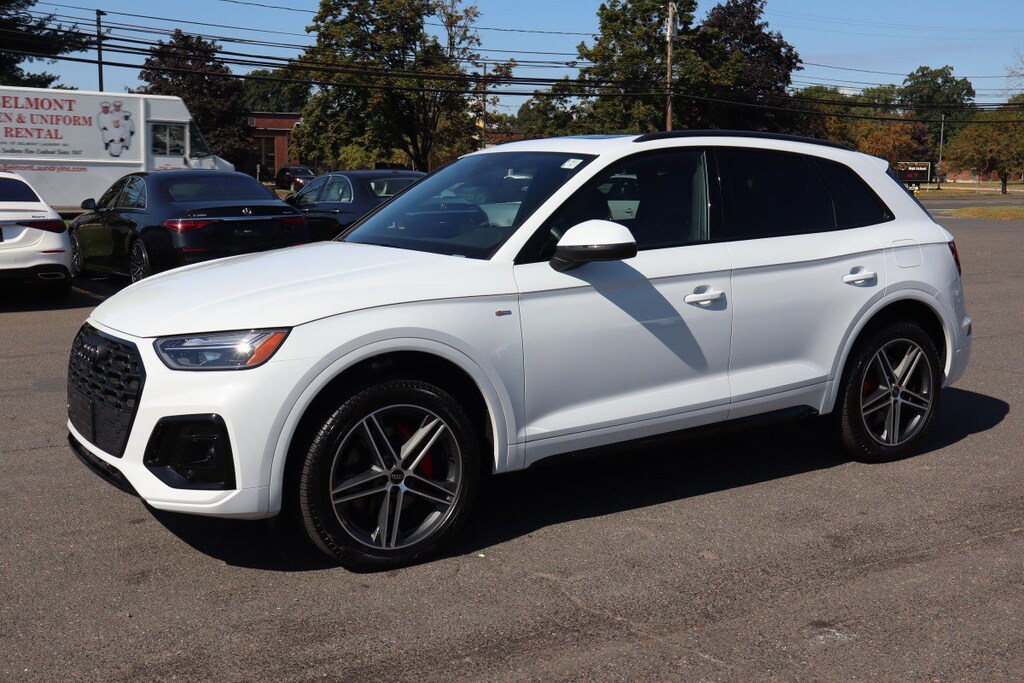 Used 2025 Audi Q5 e S line Premium Plus 55 TFSI e quattro Black Optic SUV