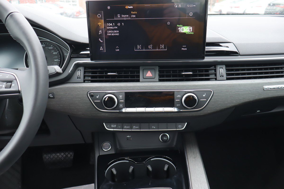 2025 Audi A4 Premium - Photo 11