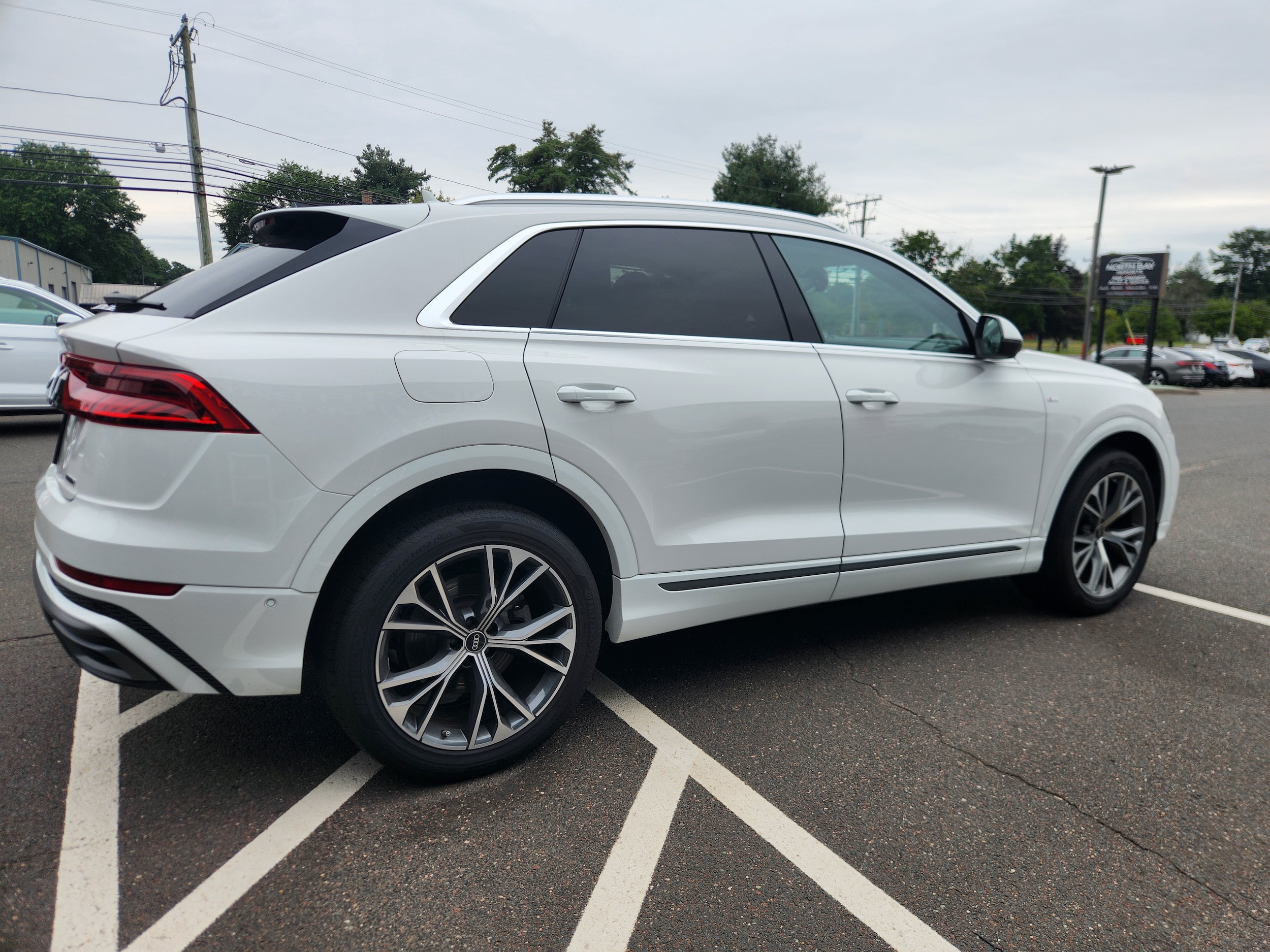 2023 Audi Q8 Premium Plus - Photo 9