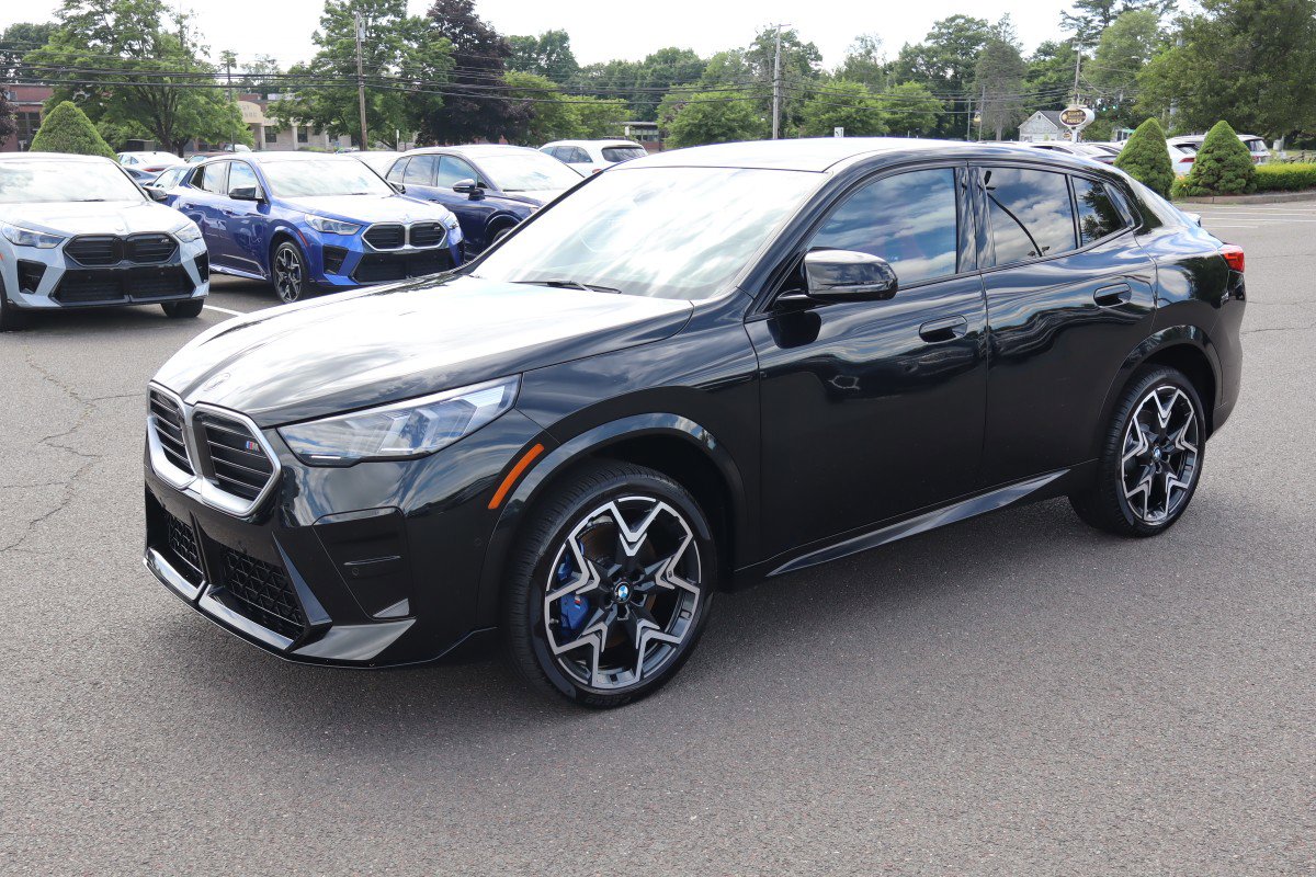 2026 BMW X2 M35i's photo