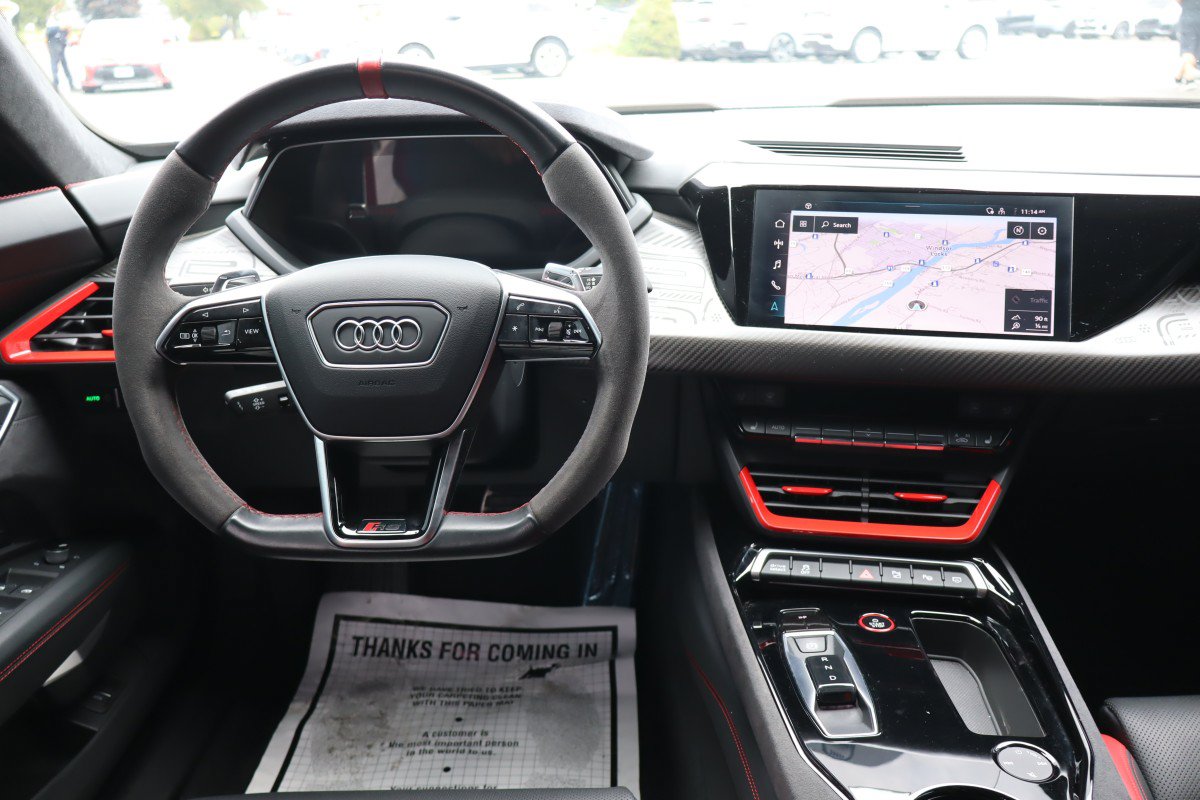 2023 Audi RS e-tron GT Base - Photo 13
