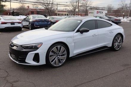 2022 Audi e-tron GT Prestige quattro Performance Sedan