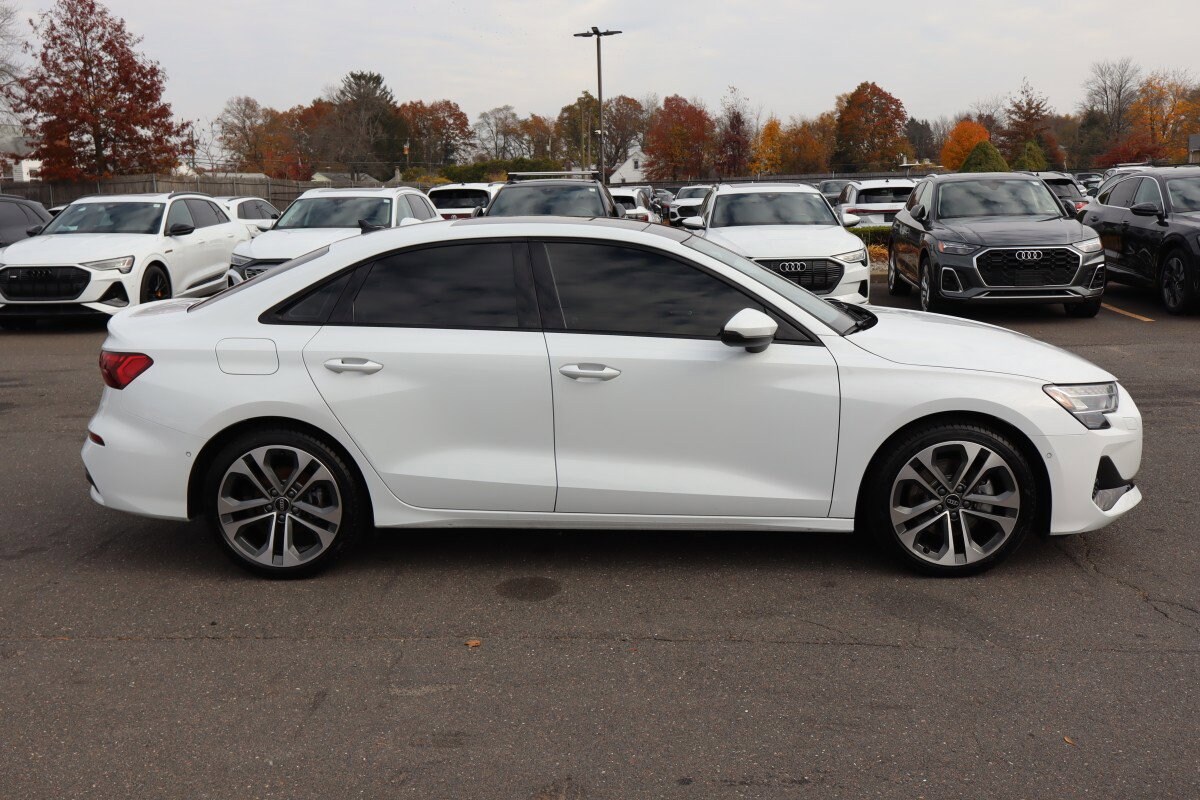 2025 Audi A3 Premium Plus 40 TFSI Quattro photo 4