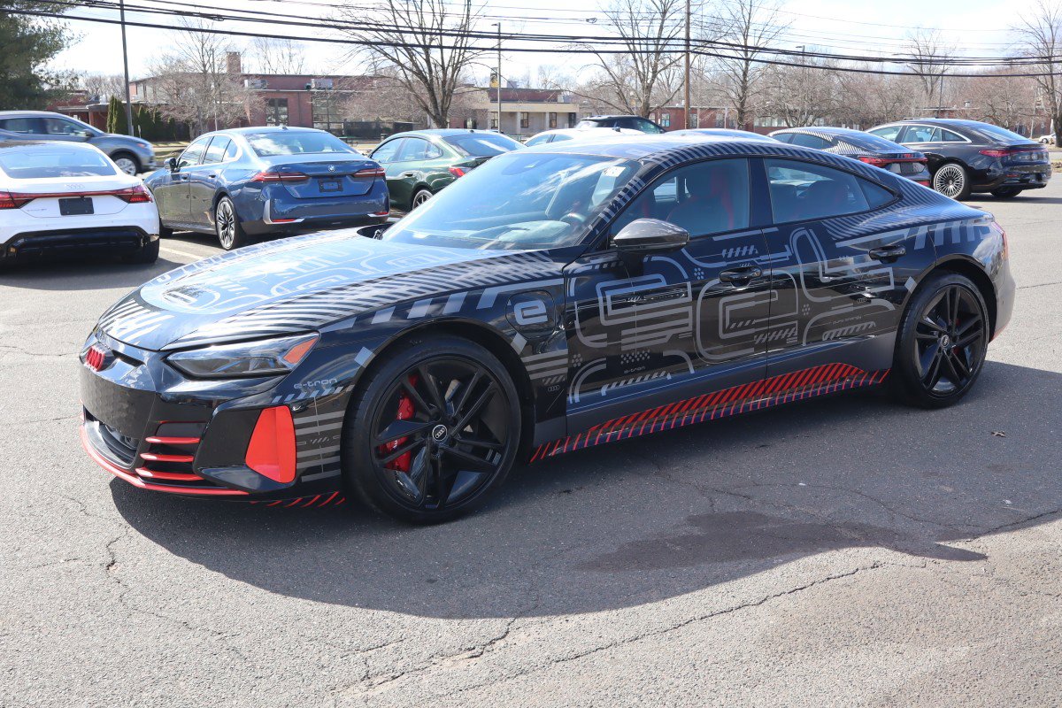 2023 Audi RS e-tron GT -'s photo